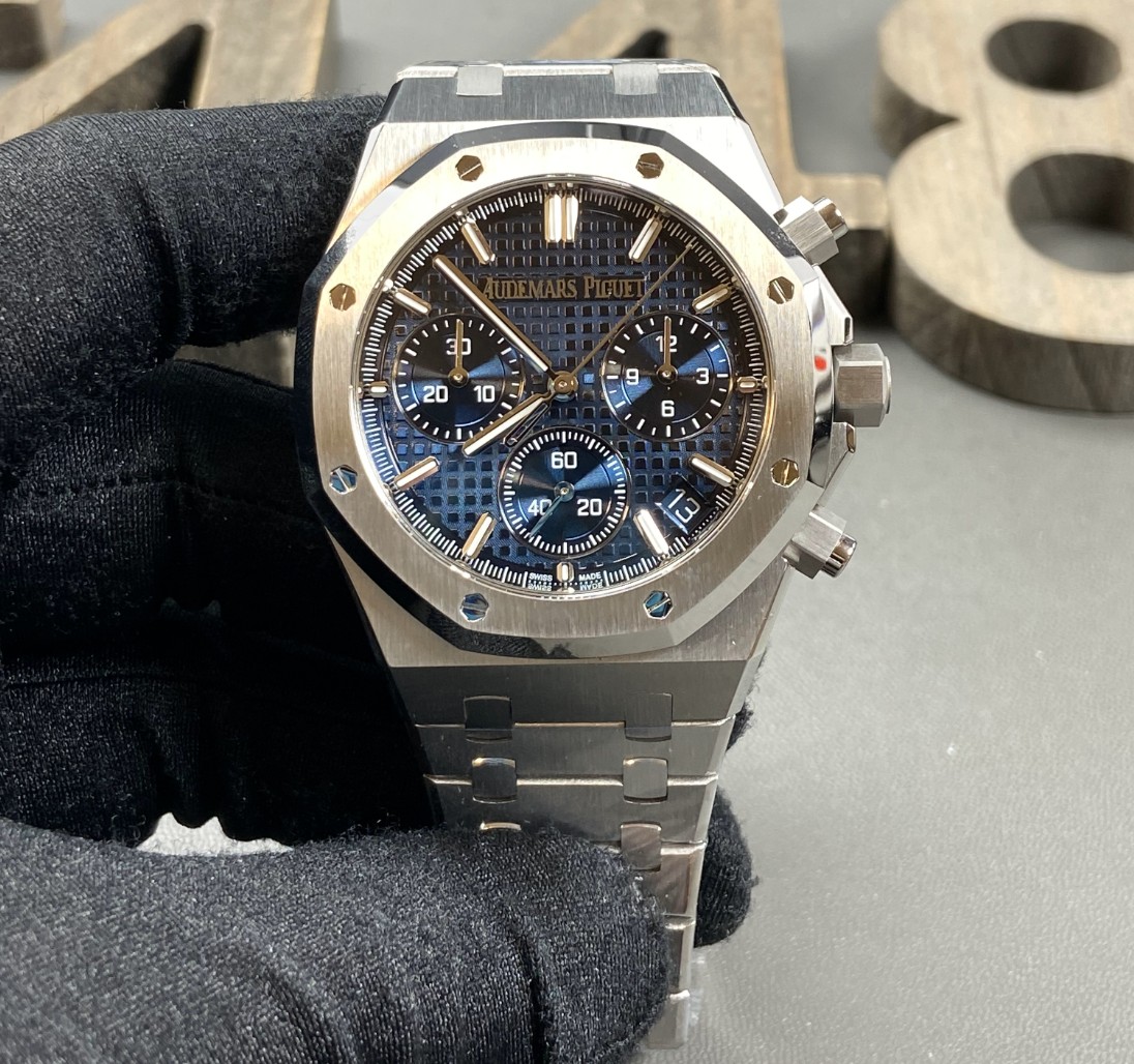 SUPERCLON ROYAL OAK CHRONO 26240 BLUE DIAL