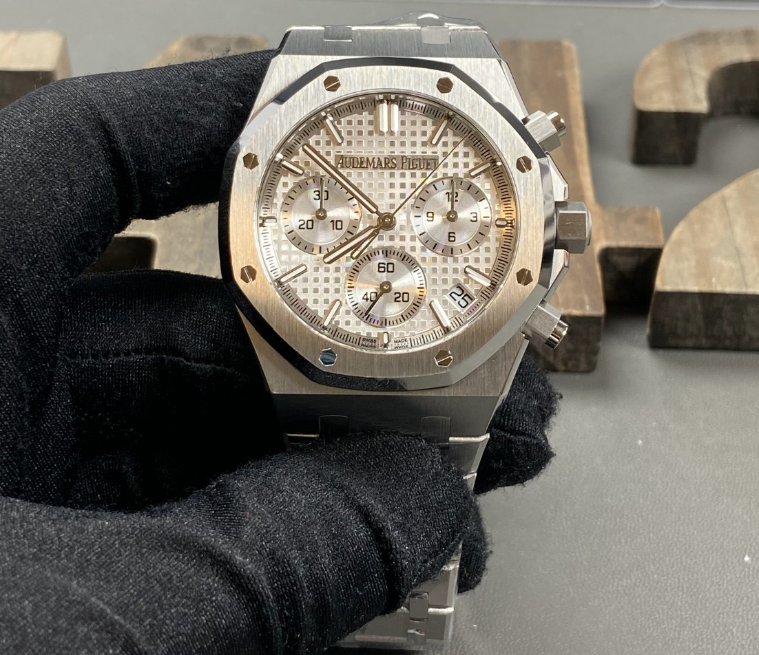 SUPERCLON Royal Oak Chrono 26240 White Dial